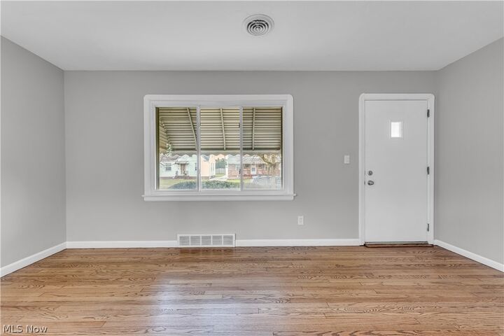 Property Photo:  13614 Terminal Avenue  OH 44135 