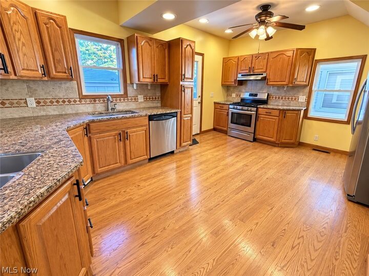 Property Photo: 3546 W 126th Street OH 44111