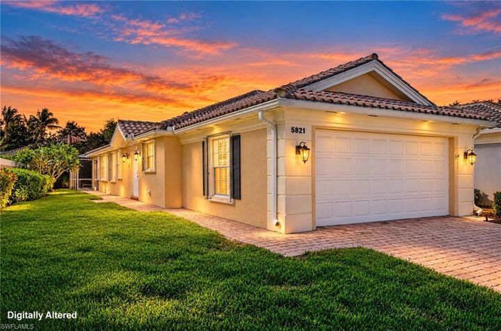 Property Photo: 5821 Drummond Way FL 34119