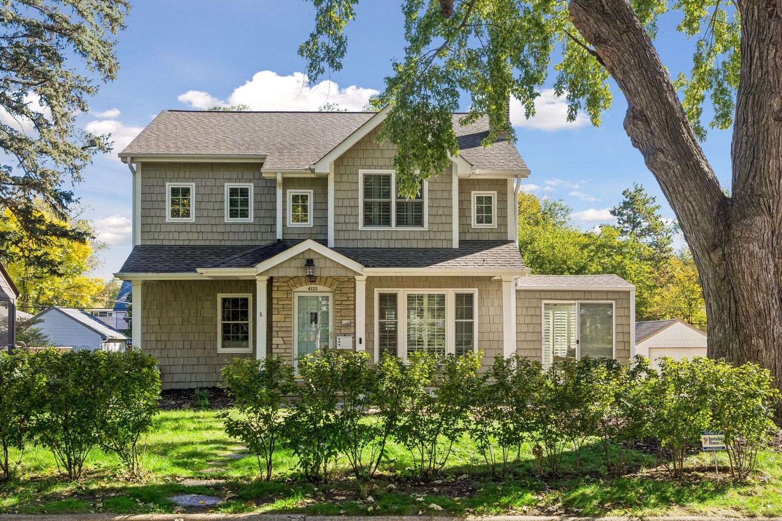 Property Photo: 4123 Brunswick Avenue S MN 55416