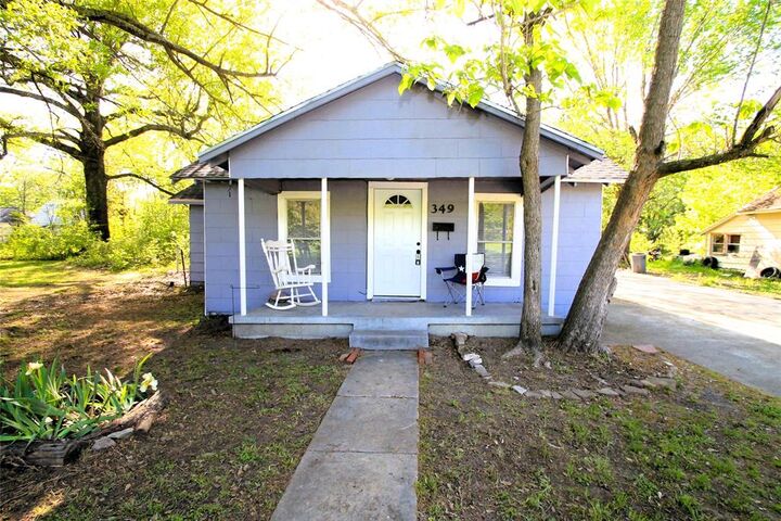 Property Photo:  349 12th Street NW  TX 75460 