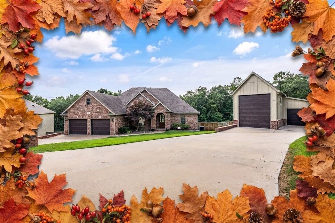 Property Photo:  5 Bere Circle  AR 72714 