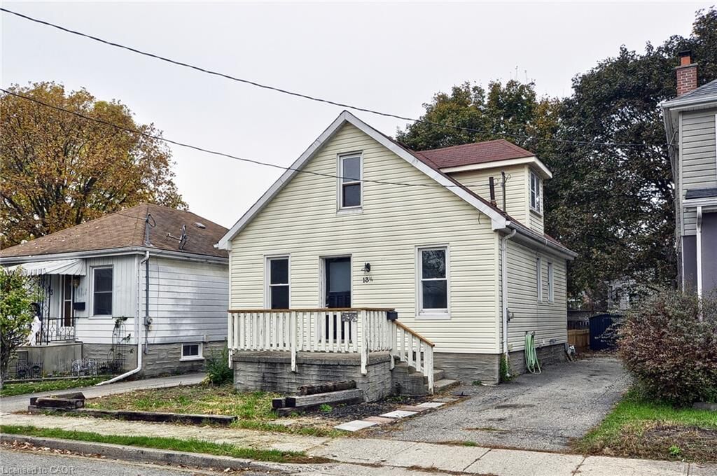 Property Photo: 13 1/2 Waterside Avenue ON N1R 1E8