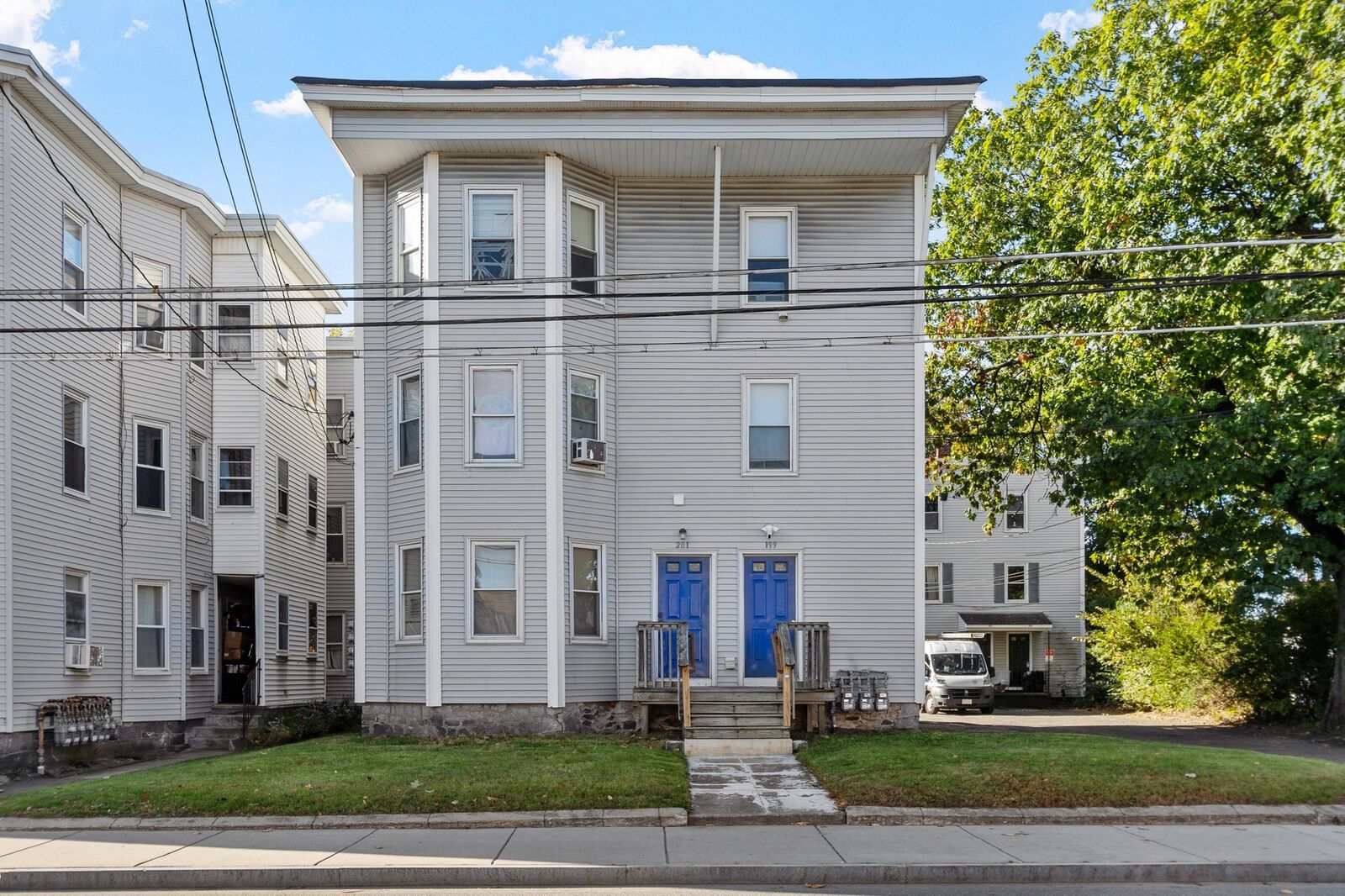 Property Photo:  199 Mechanic St  MA 01453 