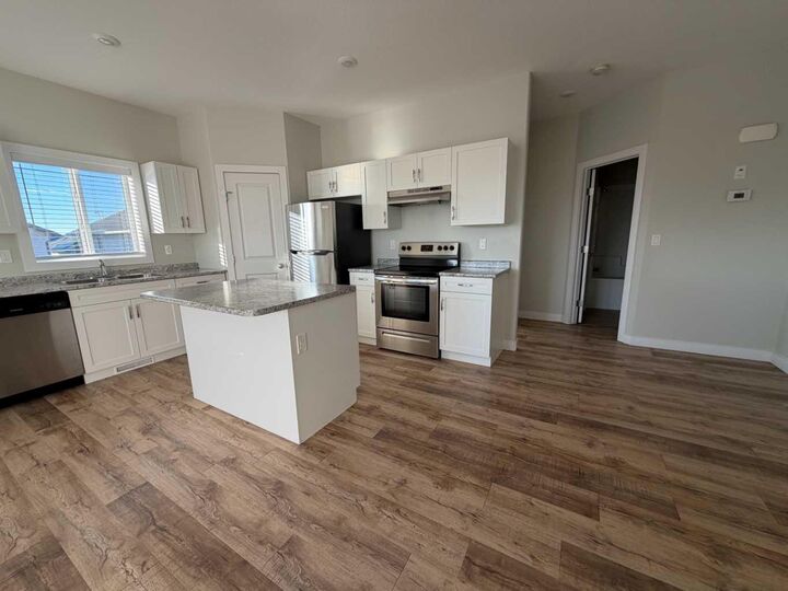 Property Photo: 9601 114 Avenue C AB T8X 0W7