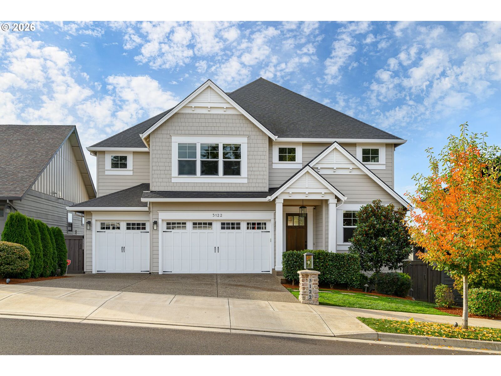 Property Photo:  5122 Heron Dr  OR 97068 