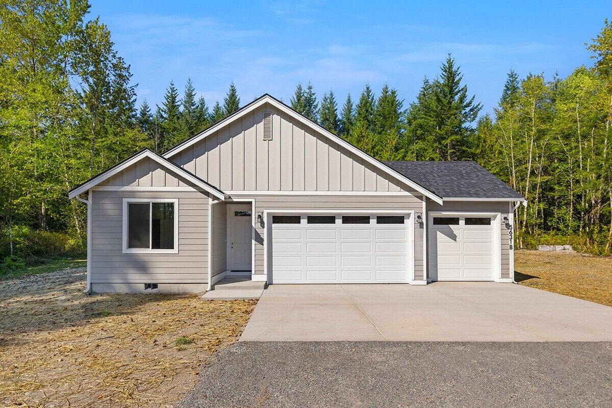 Property Photo: 5908 192nd Street NW 13B WA 98292