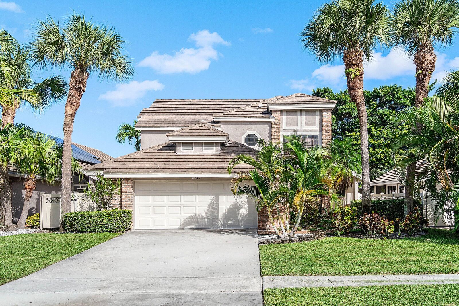 Property Photo:  6947 Bitterbush Place  FL 33472 