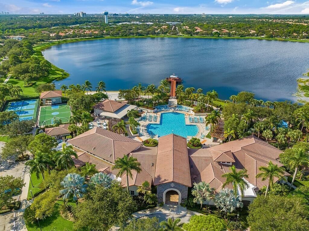 Property Photo:  631 Moondancer Court  FL 33410 