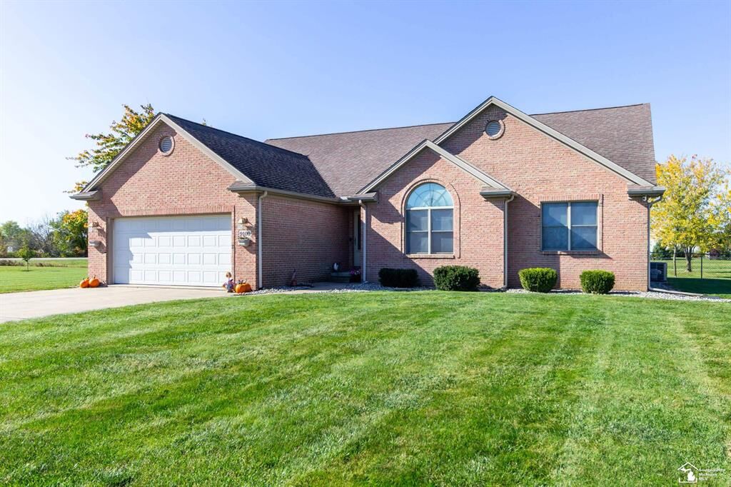 Property Photo: 9100 E Monroe Road MI 49229