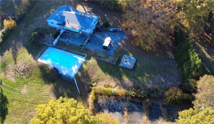 Property Photo:  23 Hillside Road  RI 02864 