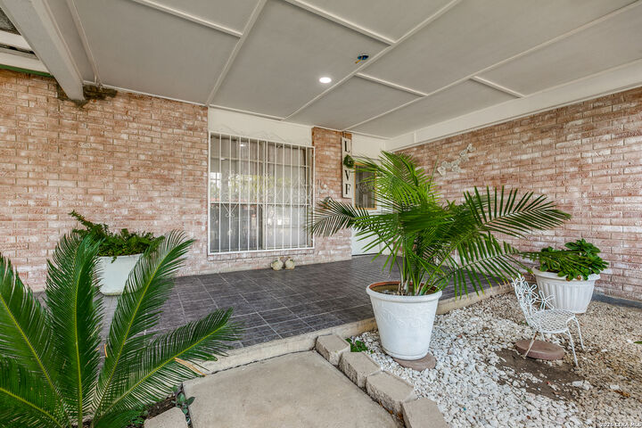 Property Photo:  9026 Perma Ln  TX 78224 