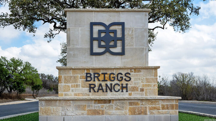 Property Photo:  13252 Hanging Willow  TX 78245 