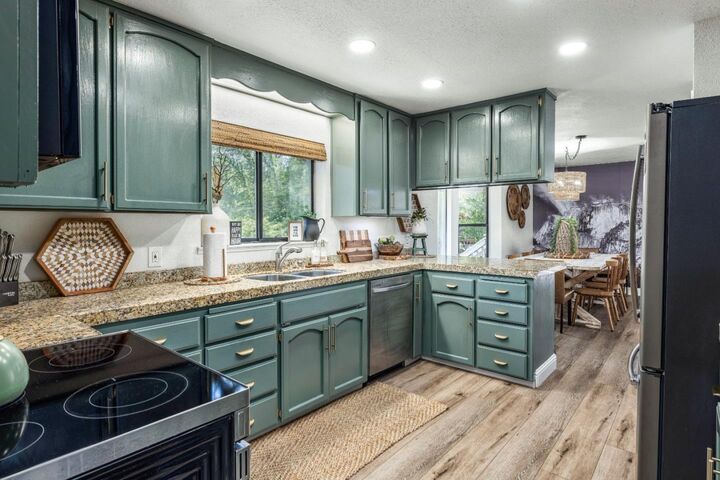 Property Photo: 19452 Pleasantview Drive CA 95321