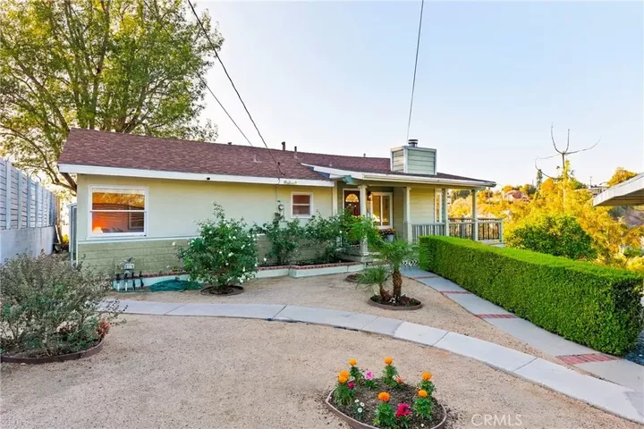 Property Photo: 1477 Montecito CA 90031