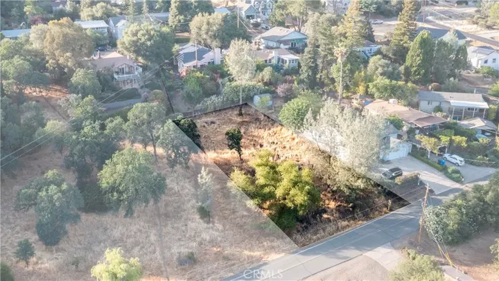 Property Photo: 18490 North Shore CA 95467