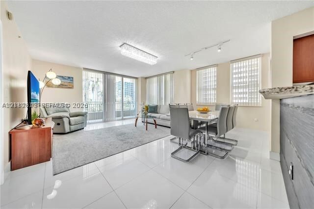 Property Photo:  2080 S Ocean Dr 202  FL 33009 