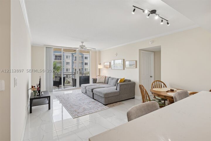 Property Photo:  2665 SW 37th Ave 612  FL 33133 