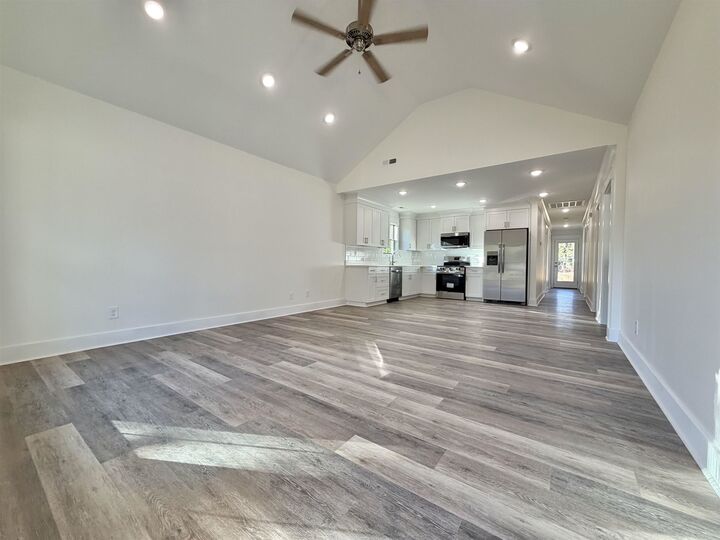 Property Photo:  220 Buford St  AL 35633 