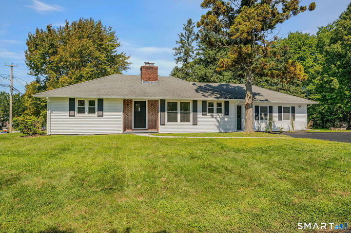 Property Photo:  86 Pegasus Drive  CT 06340 