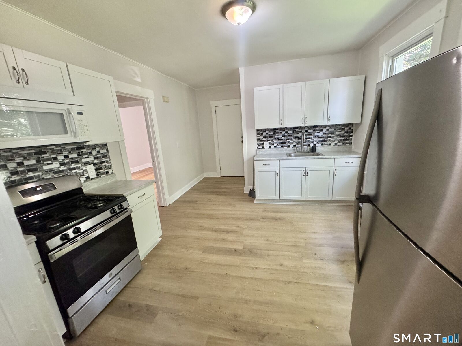 Property Photo:  65 Lilac Street 1  CT 06511 
