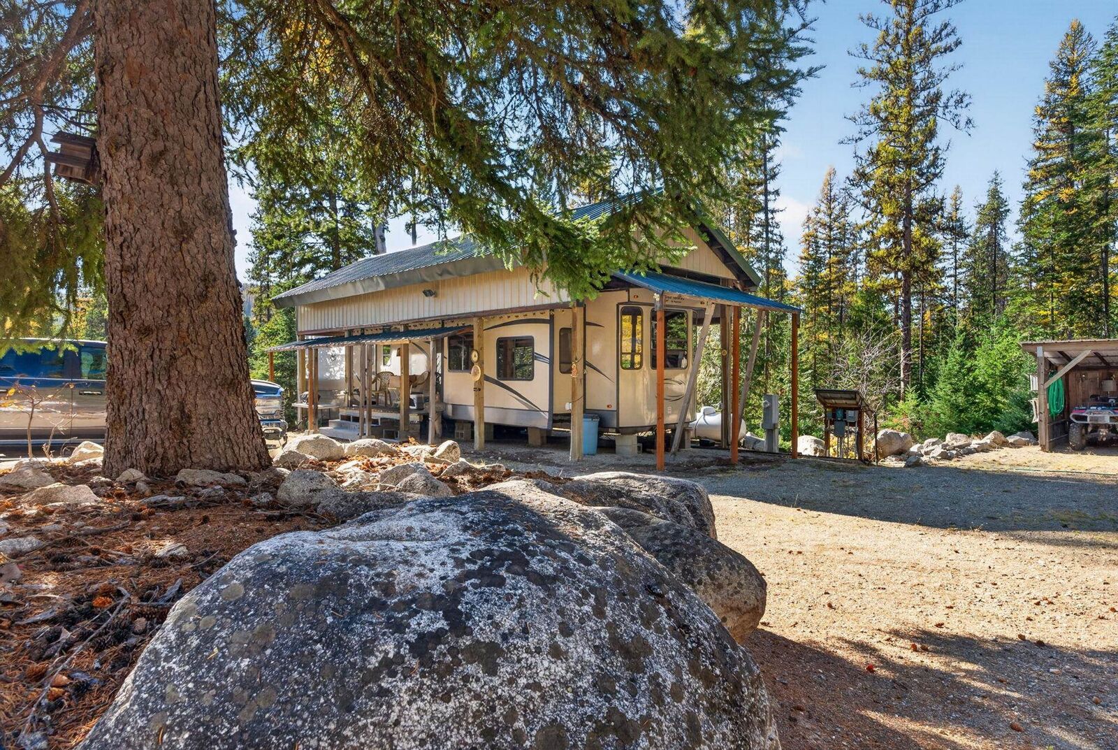 Property Photo: 2759 20 Hwy WA 99114