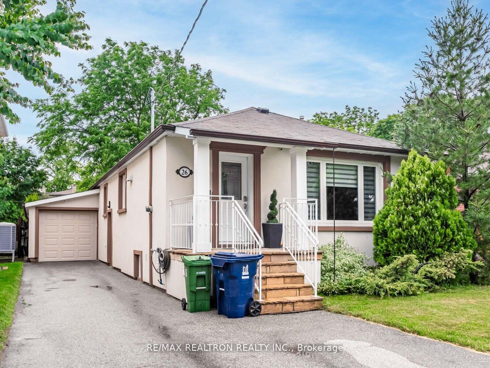 Property Photo:  26 Charleston Road Basement  ON M9B 4M7 
