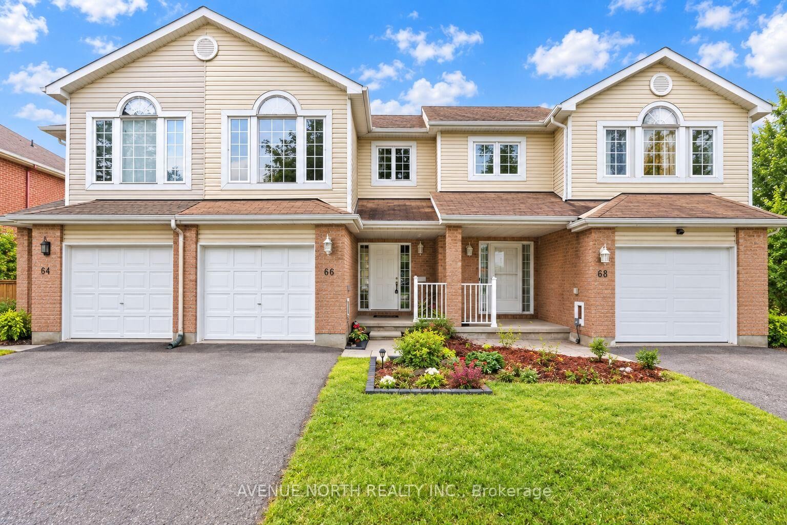 Property Photo:  66 Woodgate Way  ON K2J 4E6 