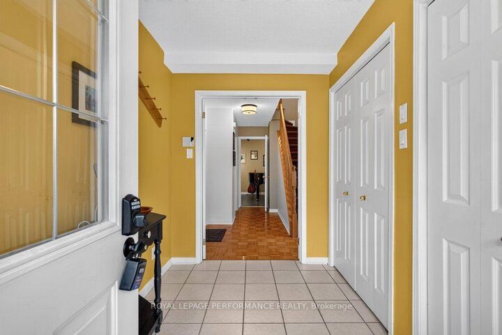 Property Photo: 4 Birchdale Avenue ON K2H 5A2