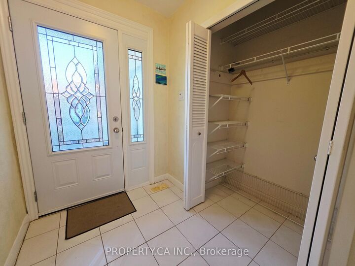 Property Photo:  205 Searle Avenue  ON M3H 4B6 