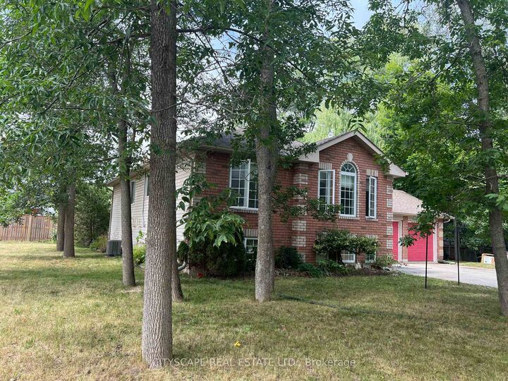 Property Photo:  124 41st Street N  ON L9Z 1Z6 