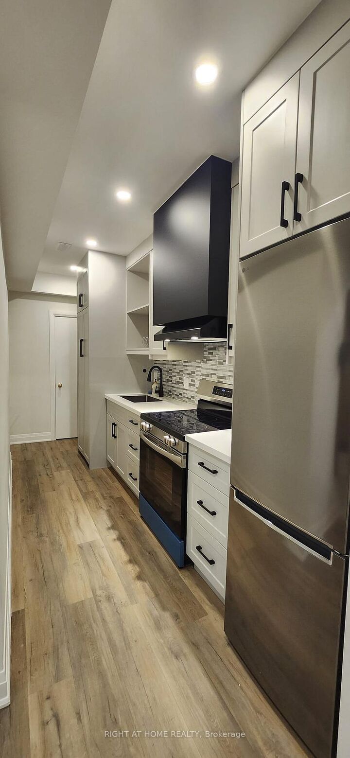 Property Photo:  61 Isaiah Drive W (Basement)  ON L4H 0T4 