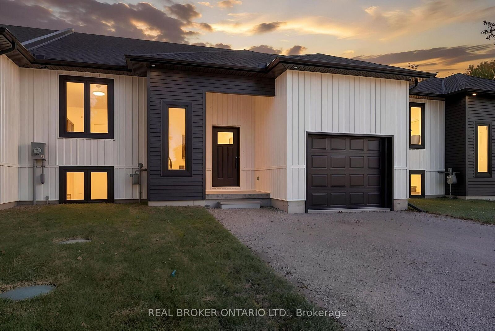 Property Photo:  155 Davis Street 2  ON N0L 2N0 