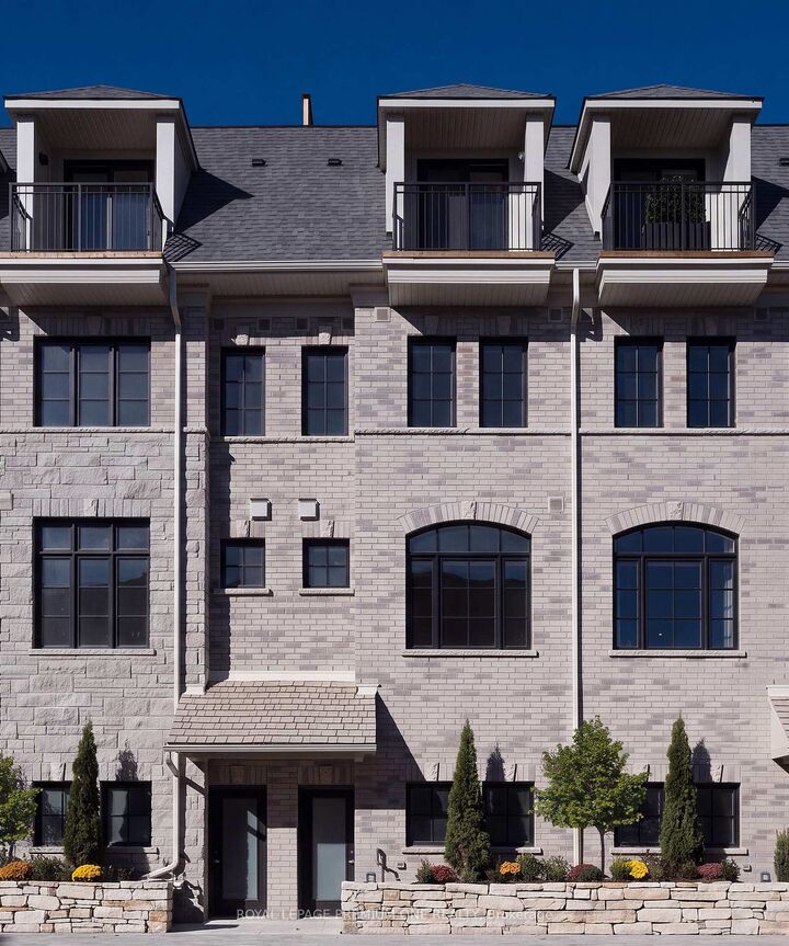 Property Photo:  30 Commerce Trail #39  ON M6N 0C2 