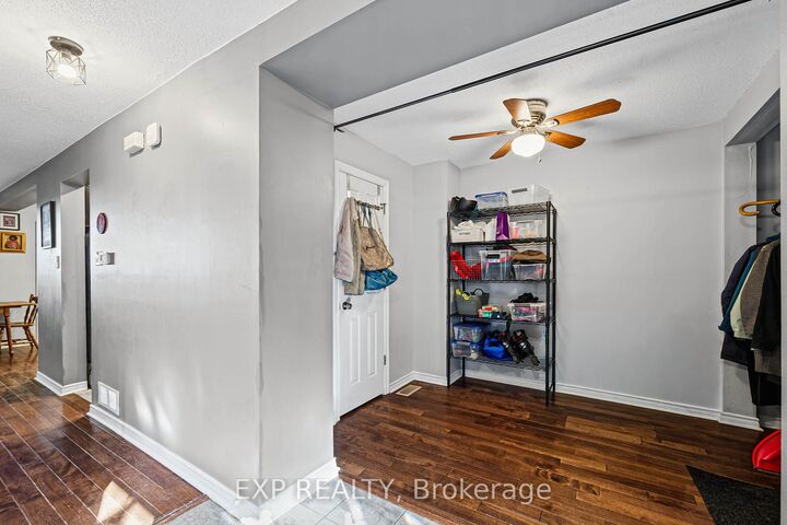 Property Photo:  1677 Lacombe Drive  ON K4A 2R9 