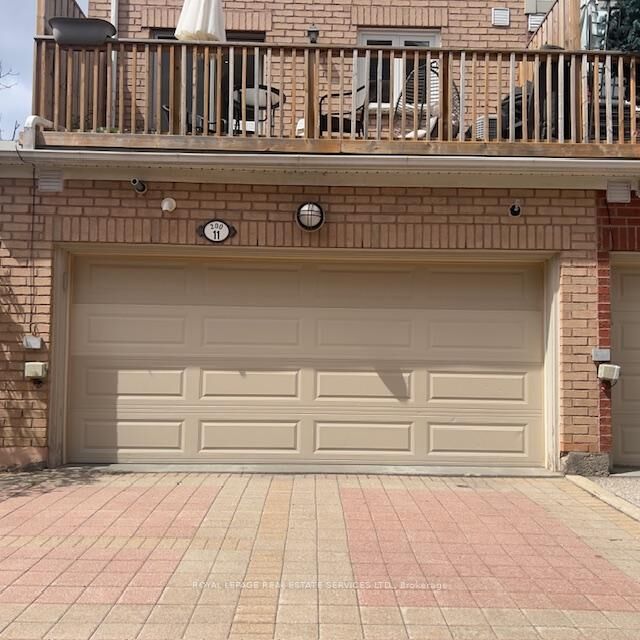 Property Photo:  200 Tenth Street 11  ON M8V 4E1 