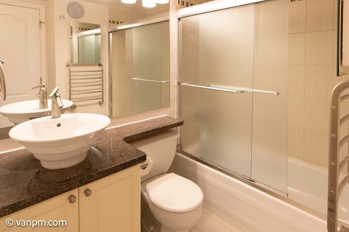 Property Photo:  3733 Norfolk Street 101  BC V5G 4V5 