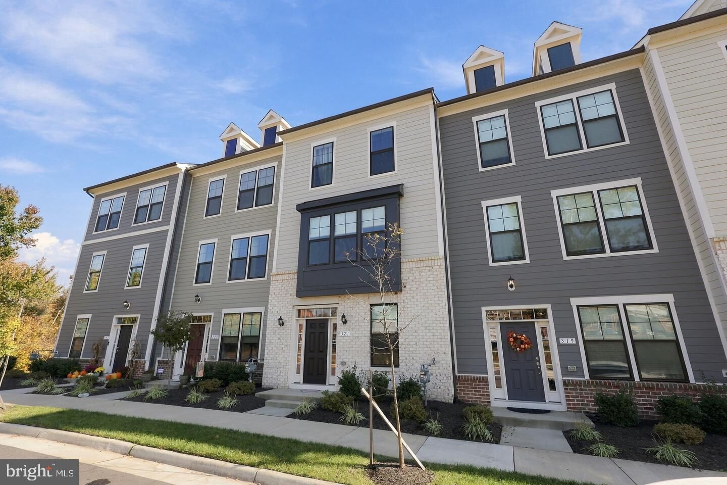 Property Photo:  321 Willis Street  VA 22401 