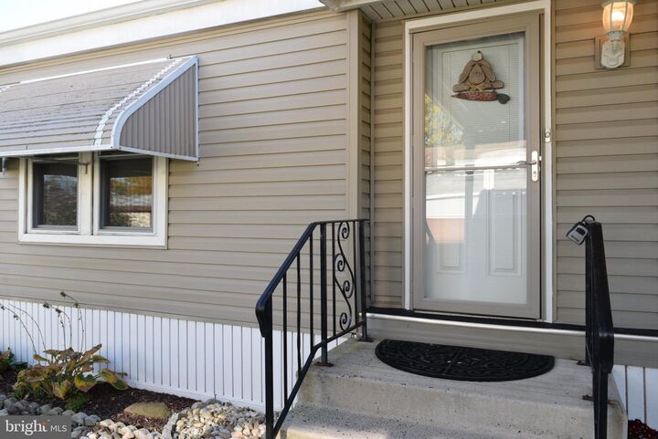 Property Photo: 220 Winding Brook Run PA 19454