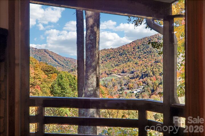 Property Photo:  205 Hidden Cove Road  NC 28751 