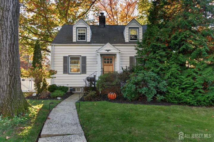 Property Photo:  201 Arbor Street  NJ 07016 
