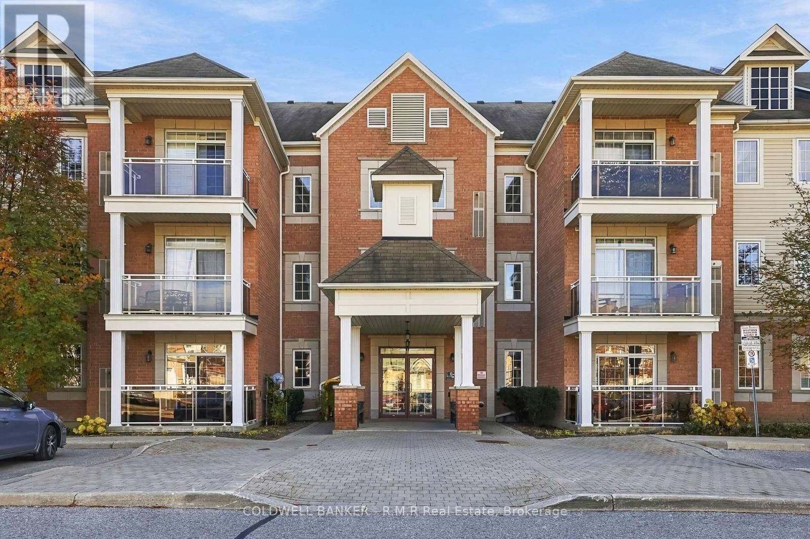 Property Photo:  54 Harvey Johnston Way 318  ON L1M 0J7 
