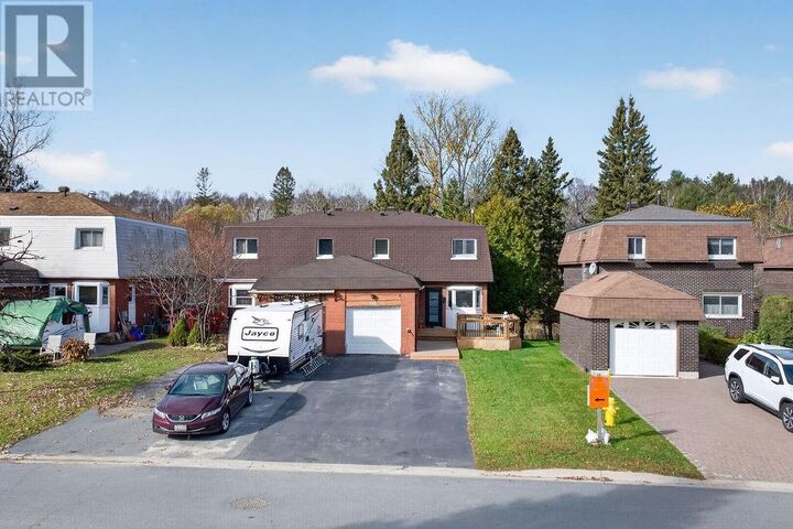 Property Photo:  140 Third Avenue  ON P3Y 1M3 