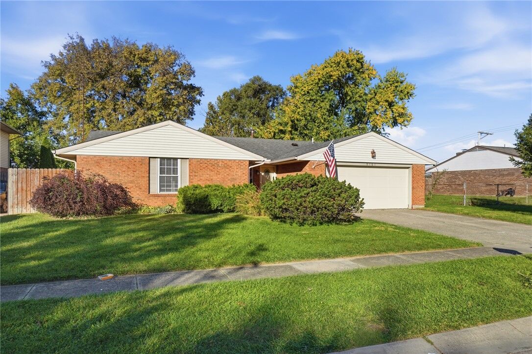 Property Photo: 5161 Larchview Drive OH 45424