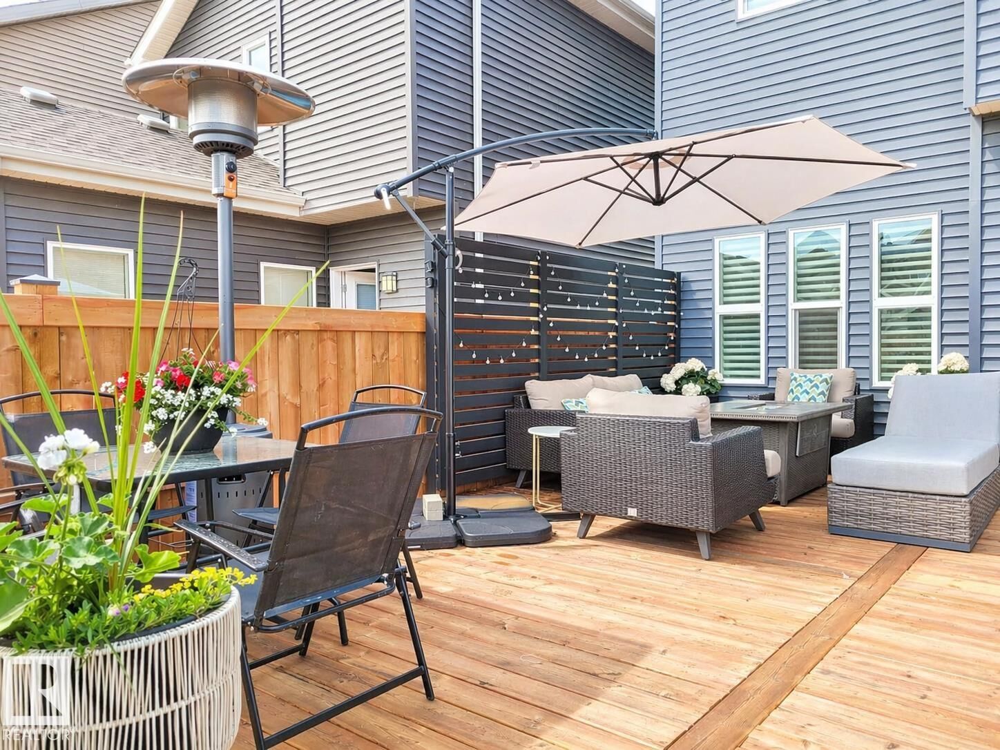 Property Photo:  3278 Cherry Crescent SW  AB T6X 1Y5 