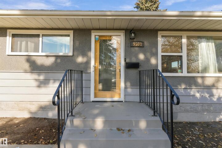 Property Photo:  9508 129A Avenue NW  AB T5E 0N8 