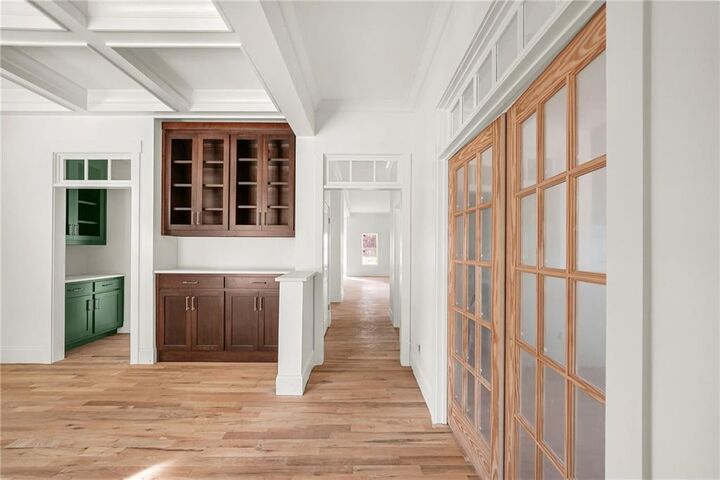 Property Photo:  835 Eastwood Avenue SE  GA 30316 