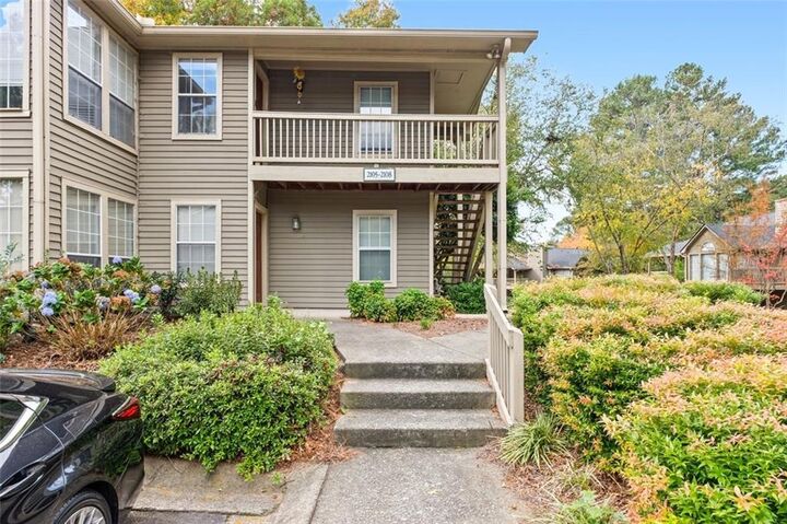 Property Photo: 2108 Country Park Drive SE GA 30080
