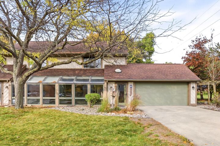 Property Photo: 380 W Schleier Street MI 48734