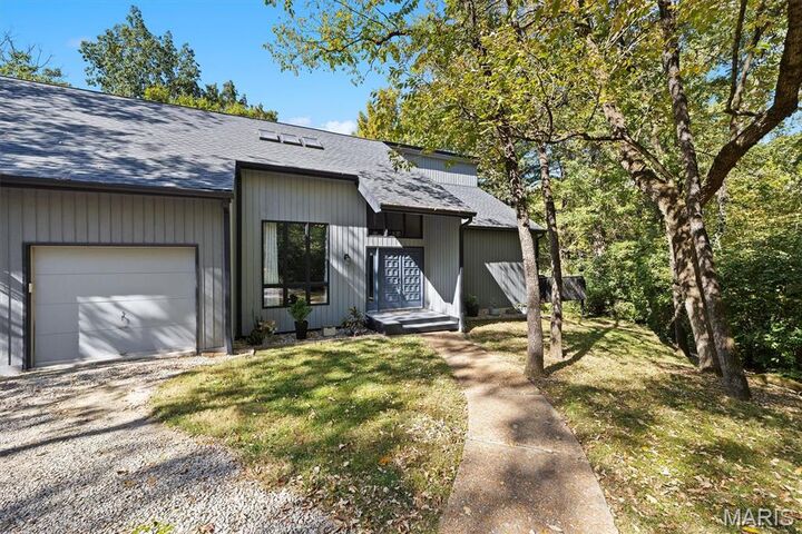 Property Photo: 17 Forestview Court IL 62220